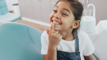 Mit KAI und Zahnputzlied: Richtig Zähne putzen bei Kindern
